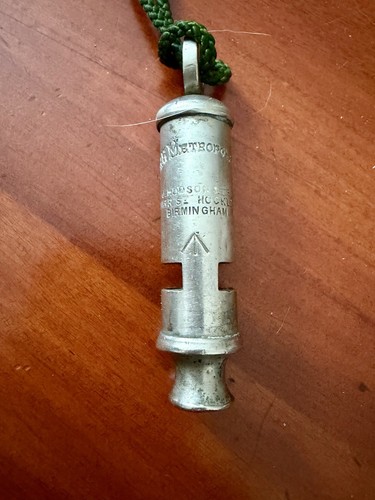 Metropolitan police whistle - police, j
