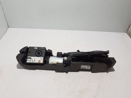 Audi 2024 tool kit set - 2024,
