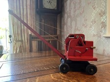Vintage Triang Toys KL 44 Jones Crane Tin Plate Working Black Base Red Body