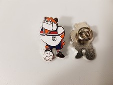 England FC Bulldog Bobby Lionesses Euros World Cup Collectors  Lapel Pin Badge