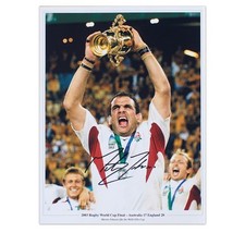 Martin Johnson Signed England Rugby Photo: The Webb Ellis Trophy