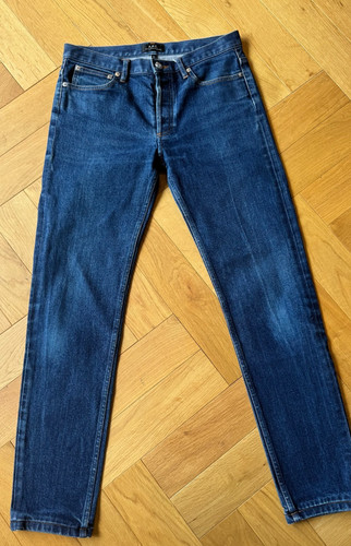Petit new standard - a.p.c.,