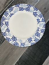 4 X 10.75" + 1 FREE FAIRMONT & MAIN BLUE LEAF AND BERRY DINNER PLATES EX COND