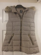 Ladies Body Warmer Gilet Hooded Size 10 Beige  Nwot