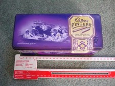 Cadbury Chocolate Fingers Rectangular Biscuit Tin 1998 - Henley Regatta