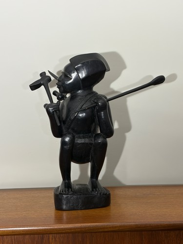 Midcentury vintage wooden hand