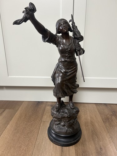 After mestais large - mestais, bronzed