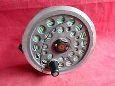 A VERY GOOD VINTAGE DAIWA OSPREY 4 1/4" WIDE DRUM SALMON FLY REEL + LINE