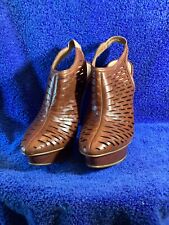 Colin Stuart Size 8B Ankle