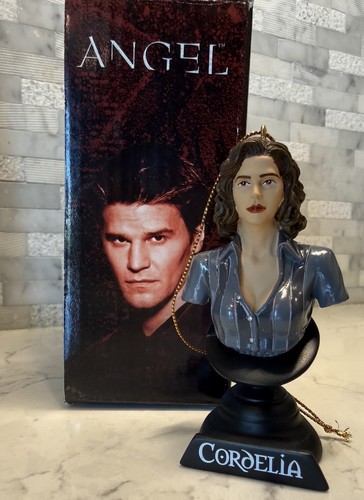Buffy the vampire slayer angel - the,