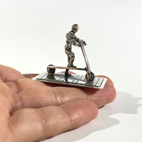 Vintage solid silver man - solid,