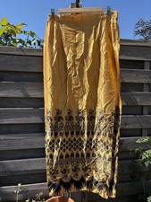 Vintage 90s Shiny Gold and