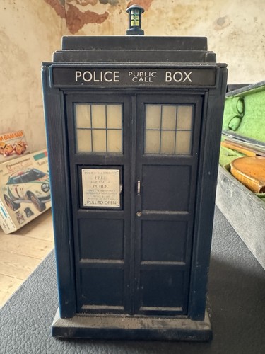 Doctor who time lord police - doctor,