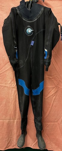 Used oceanic flexia - used, suit