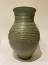 Vintage Alan Ward Pottery Vase. 27cm High. Green Glaze. Very Good Con Circa 1960