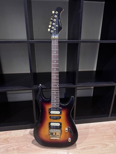 Electric guitar - electric,