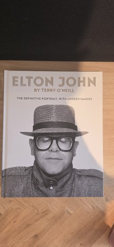 Elton john unseen photos - john,