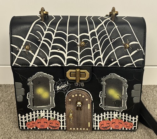 Rare betsey johnson - betsey,