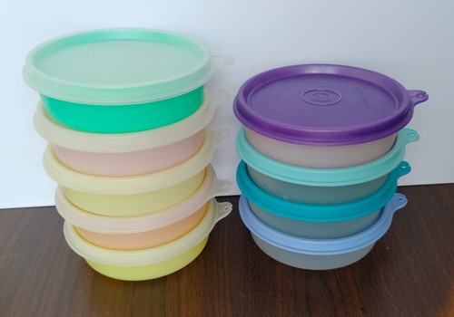 Mixed lot tupperware - mixed, 9