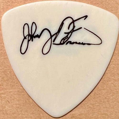 Vintage guitar pick john - john, mayer