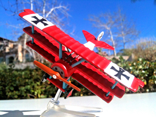 Corgi fokker triplane - dr,