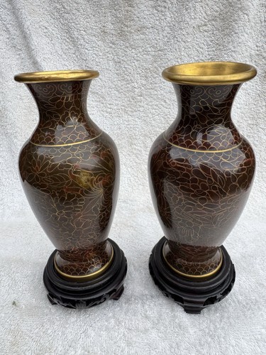 Cloisonné vase and stands - stands, 2