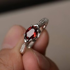 Anniversary Ring Natural Red