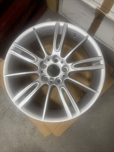 Bmw mv3 rear alloy wheel - rear,