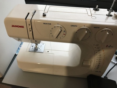Sewing machine janome 24 - sewing,