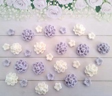 (09) 30 x Purple, White Edible