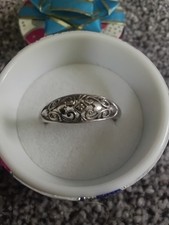 9 ct white gold brooks and