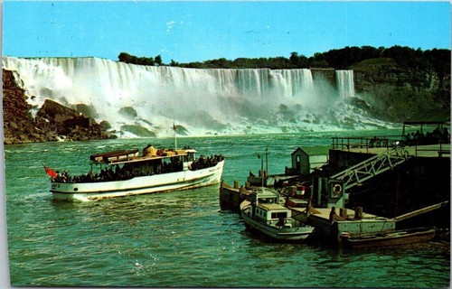 Maid the mist pleasure boat - maid,