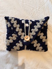 Crocheted Amazon kindle cover