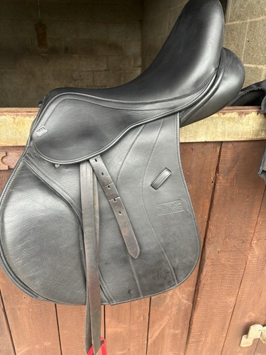 Gfs monarch black jump - gfs, saddle