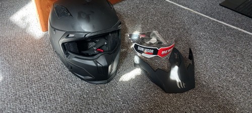 Helmets streetfighter s - mt, sv