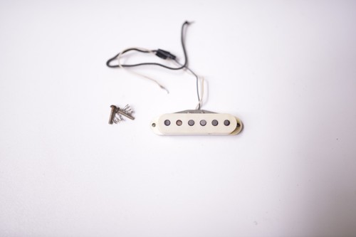 1971 fender bolt - 1971, 4-bolt
