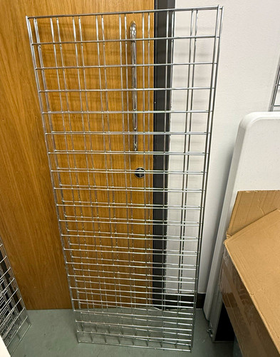 Metal wire gridwall - metal,