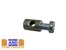 VW CARBURETOR ACCELERATOR