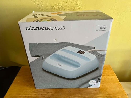 Cricut easypress heat press - easypress, 3