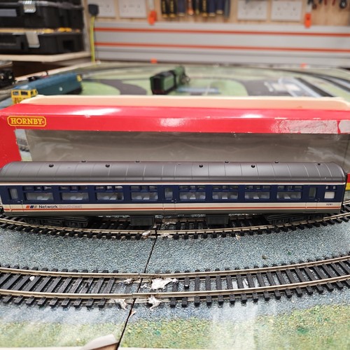 Hornby r4153 mk2a coach - r4153,