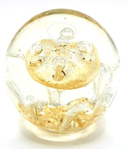 Gold sparkle with bubbles mid