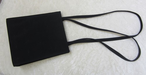 Women small black stead - small,