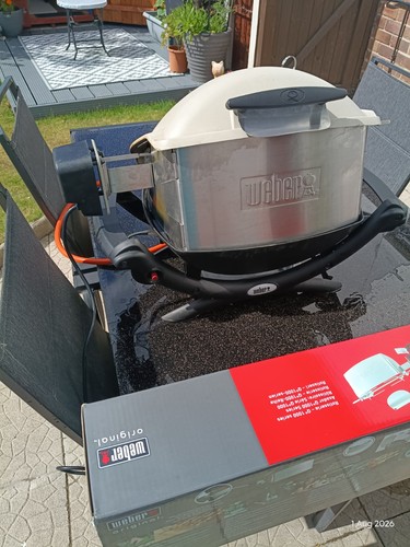 Weber q1000 bbq gas with