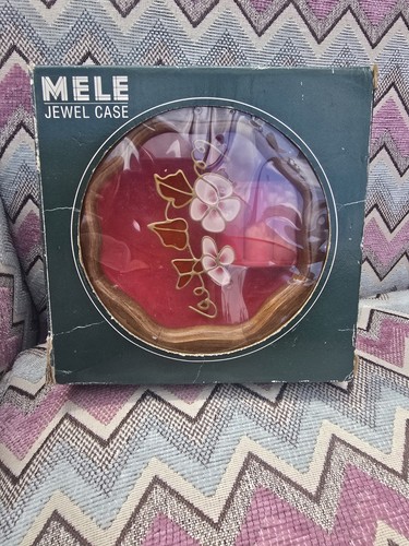 Vtg mele stained - mele, glass