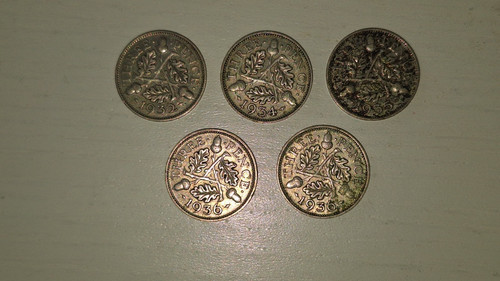 Set threepence king - 5,
