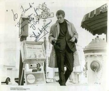 STEVE McQUEEN Signed 'BULLITT' Photograph - Film Star Actor - preprint
