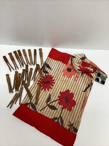 Vintage primitive clothes pin - clothes,