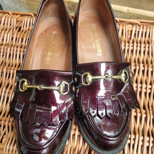 Russell and bromley - russell,
