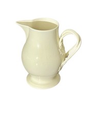 ROYAL CREAMWARE FINE CHINA