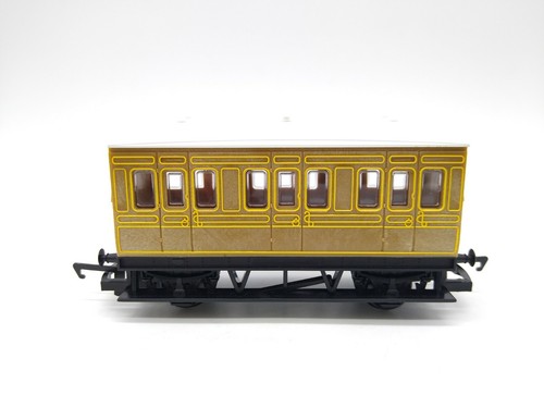 Hornby four wheel coach teak - coach,